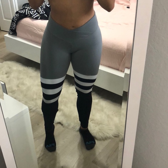Pants \u0026 Jumpsuits | Cls Leggings | Poshmark